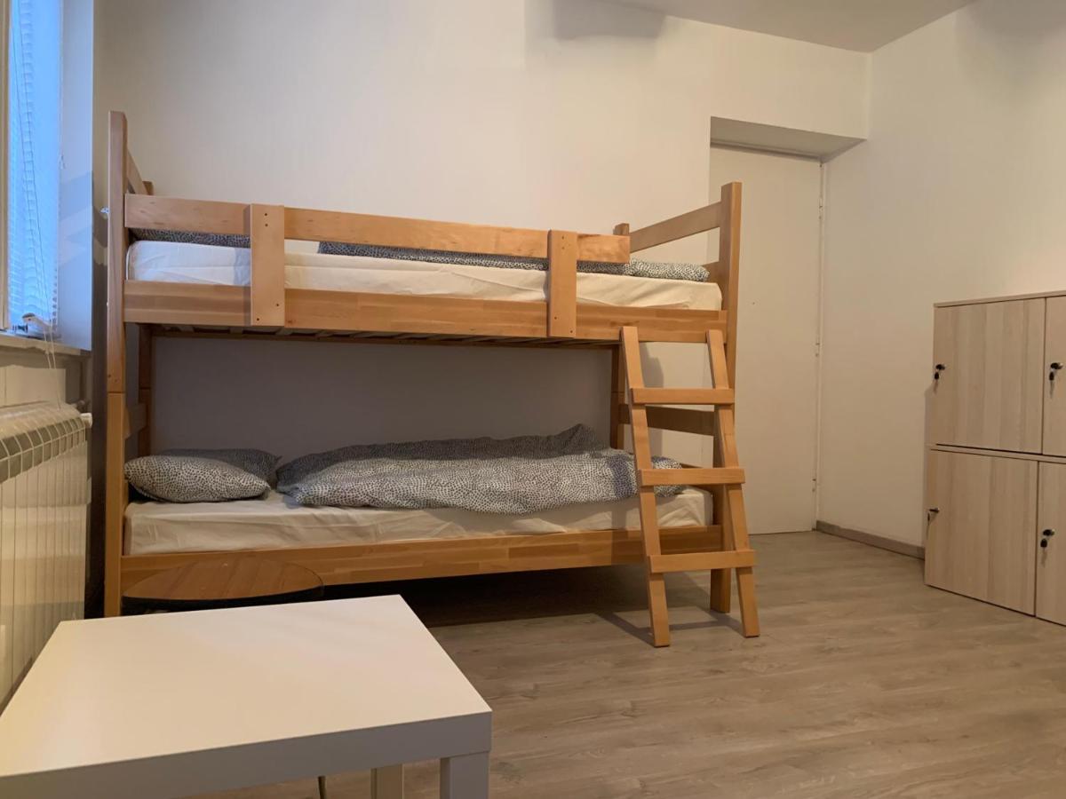 Private Rooms Belgrade Hostel Екстер'єр фото